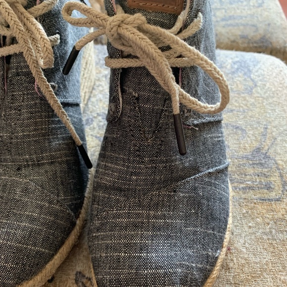 Toms woman’s light black denim espadrilles ankle boots size 8 - Picture 2 of 15